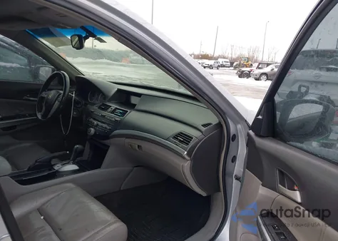 2008 Honda Accord 2.4 Ex-L z USA, uszkodzony, nr VIN 1HGCP26848A080976